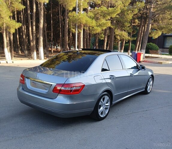 Mercedes E 220 2009, 247,000 km - 2.2 л - Sumqayıt