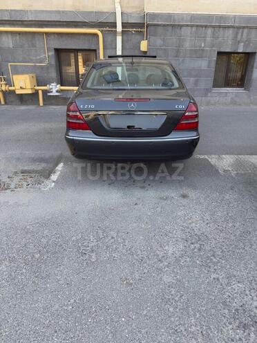 Mercedes E 270 2003, 354,000 km - 2.7 l - Bakı