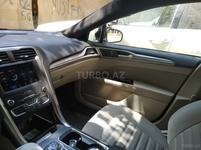 Ford Fusion (North America) 2019, 218,000 km - 2.0 л - Bakı