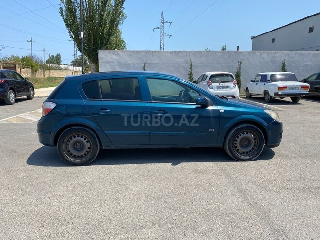 Opel Astra 2006, 329,000 km - 1.4 l - Bakı
