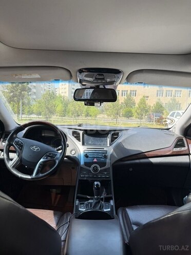 Hyundai Grandeur 2014, 281,000 km - 2.2 л - Bakı