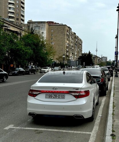 Hyundai Grandeur 2014, 281,000 km - 2.2 л - Bakı