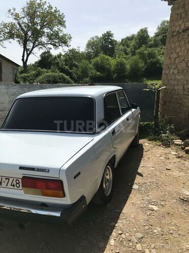 LADA (VAZ) 2107 2002, 360,000 km - 1.6 л - Quba