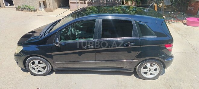 Mercedes B 170 2008, 217,000 km - 1.7 l - Bakı