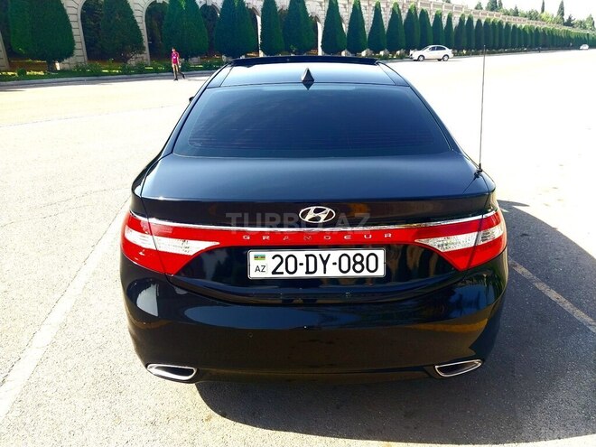 Hyundai Grandeur-5