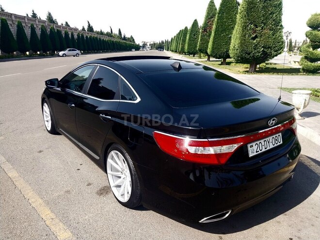 Hyundai Grandeur-4