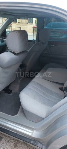 Mercedes E 240 1998, 270,000 km - 2.4 l - Bakı