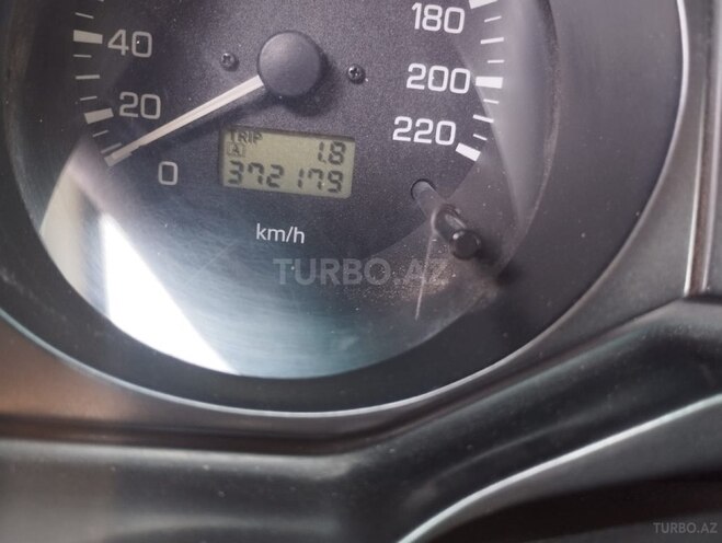 Mitsubishi Pajero 2006, 372,179 km - 3.0 l - Siyəzən