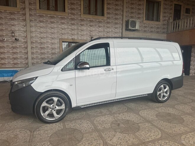 Mercedes Vito 114 2015, 378,000 km - 2.2 l - Gəncə