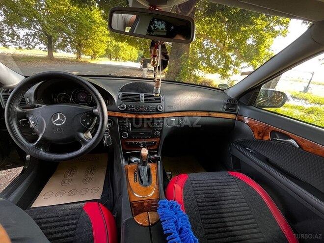 Mercedes E 240 2002, 201,099 km - 2.6 l - Gəncə
