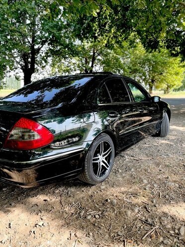 Mercedes E 240 2002, 201,099 km - 2.6 l - Gəncə