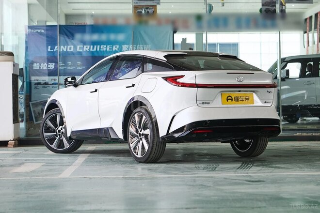 Toyota  2025, 0 km - 0.0 l - Bakı