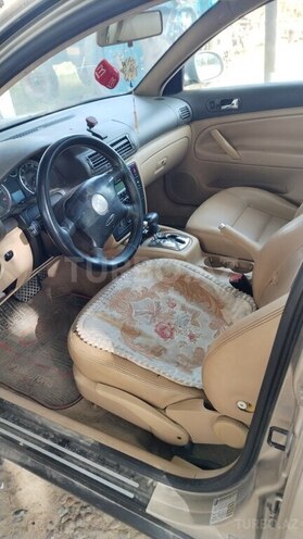 Volkswagen Passat 2004, 357,000 km - 1.8 l - Sabirabad
