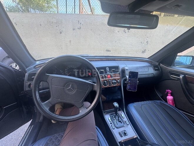 Mercedes C 180 1998, 359,943 km - 1.8 л - Bakı