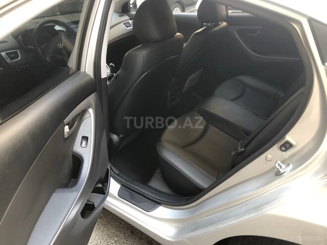 Hyundai Avante 2015, 116,000 km - 1.6 l - Bakı