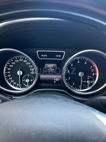 Mercedes GL 500 4MATIC 2014, 141,000 km - 4.7 l - Bakı