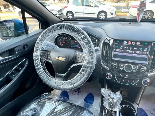 Chevrolet Cruze-10