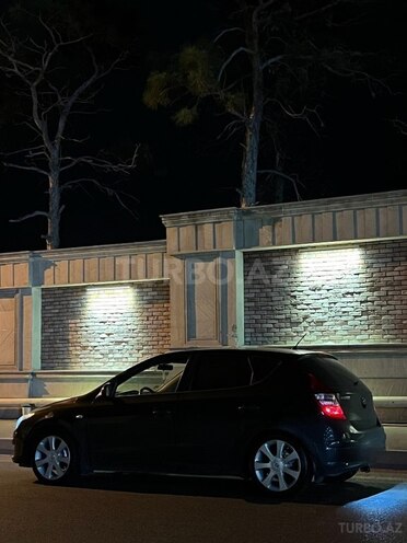 Hyundai i30 2010, 195,000 km - 1.4 l - Bakı
