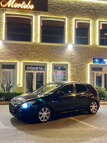 Hyundai i30 2010, 195,000 km - 1.4 l - Bakı