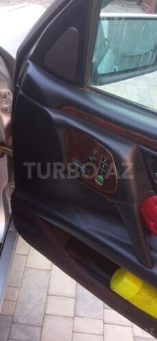 Mercedes E 230 1996, 482,075 km - 2.3 l - Xırdalan