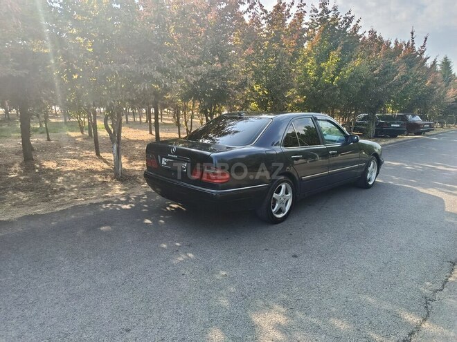 Mercedes E 320 1998, 325,680 km - 3.2 l - Lənkəran