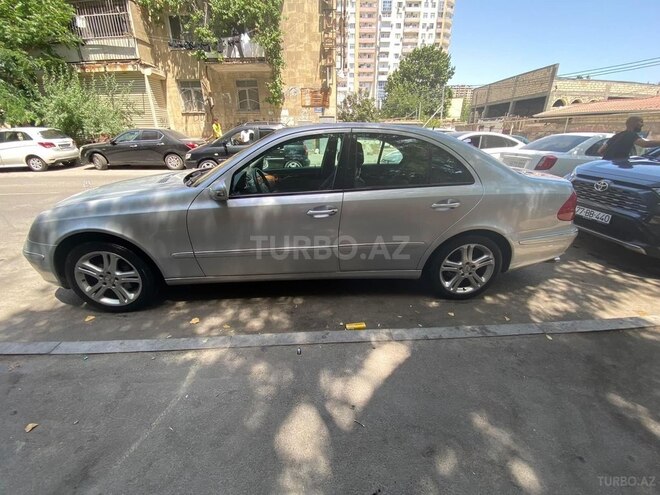 Mercedes E 350 2005, 305,000 km - 3.5 l - Bakı