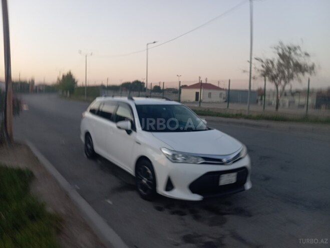 Toyota Corolla Fielder 2018, 260,000 km - 1.5 l - Bakı