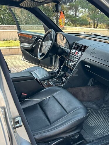 Mercedes C 230 1998, 207,579 km - 2.3 л - Cəlilabad