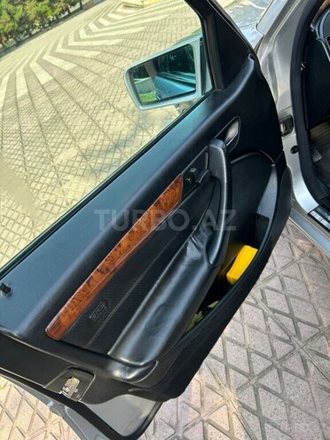 Mercedes C 230 1998, 207,579 km - 2.3 л - Cəlilabad