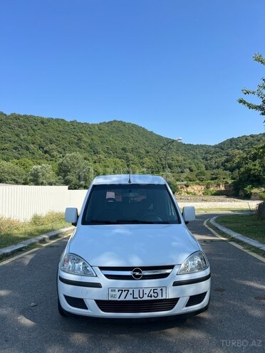 Opel Combo 2010, 333,000 km - 1.3 л - Balakən