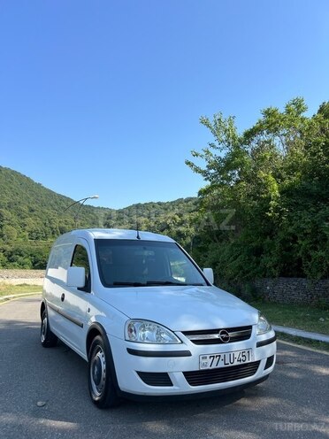 Opel Combo 2010, 333,000 km - 1.3 л - Balakən