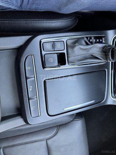 Hyundai Grandeur-8