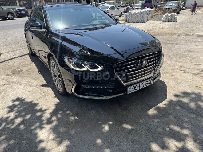 Hyundai Grandeur-2