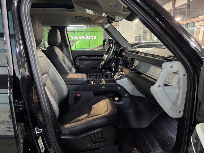 Land Rover Defender 2023, 39,400 km - 3.0 l - Bakı