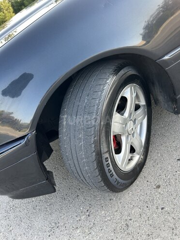Mercedes C 220 d 1999, 430,880 km - 2.2 l - Bakı