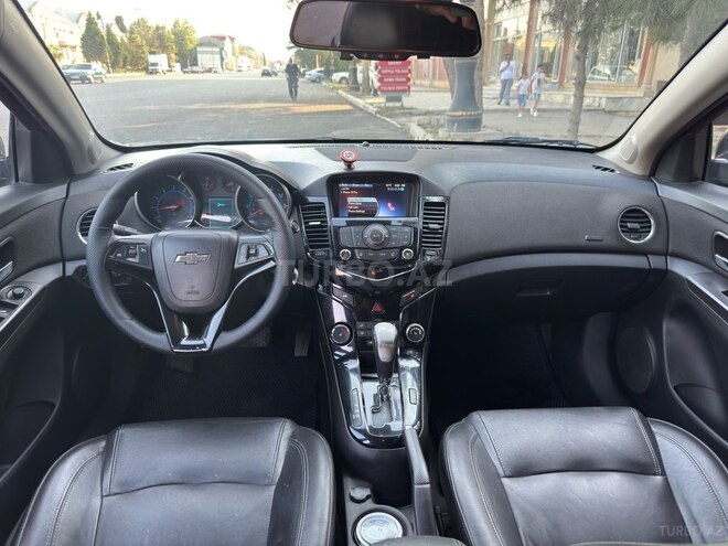 Chevrolet Cruze 2015, 192,000 km - 1.4 l - Gəncə