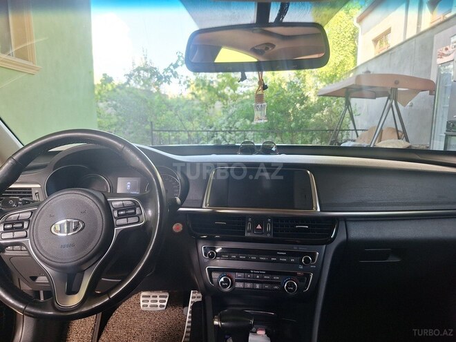 Kia K5-5