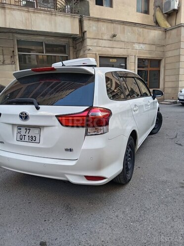 Toyota Corolla Fielder 2019, 170,000 km - 1.5 л - Bakı