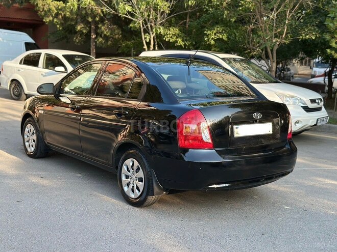 Hyundai Accent 2009, 240,000 km - 1.4 л - Bakı