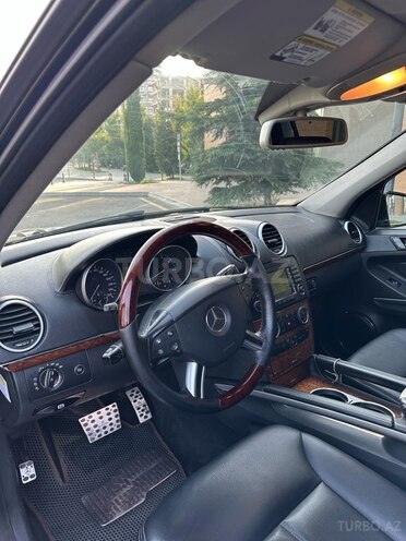 Mercedes GL 450 4MATIC 2006, 365,000 km - 4.7 l - Bakı