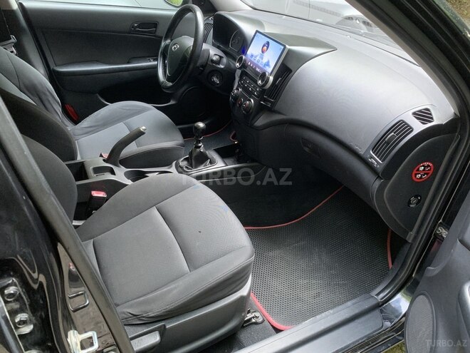 Hyundai i30 2008, 274,000 km - 1.4 l - Masallı