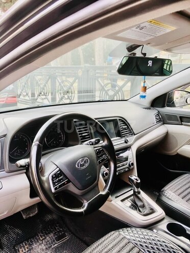 Hyundai Elantra 2017, 121,022 km - 2.0 l - Bakı