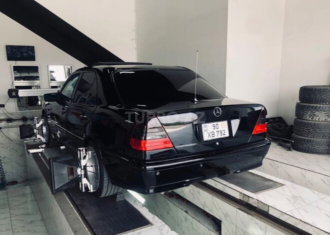 Mercedes C 230 1999, 294,646 km - 2.3 l - Bakı