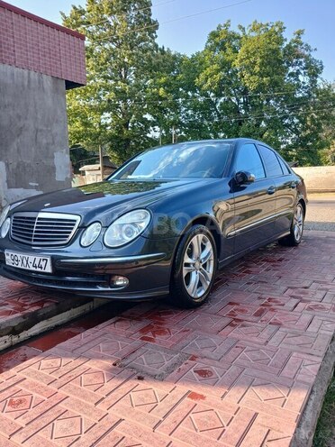 Mercedes E 270 2003, 52,680 km - 2.7 l - Lənkəran