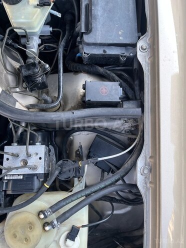 Mercedes E 220 d 1999, 407,000 km - 2.2 л - Bakı