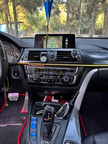 BMW 320 2015, 236,500 km - 2.0 л - Bakı