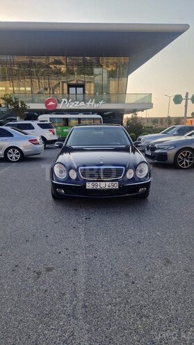 Mercedes E 240 2004, 318,537 km - 2.6 l - Bakı