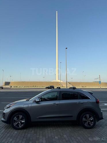 Kia Niro 2022, 60,000 km - 1.6 l - Bakı