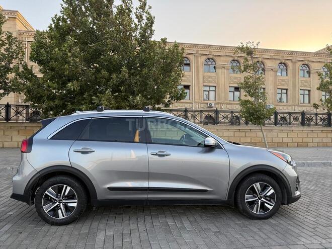 Kia Niro 2022, 60,000 km - 1.6 l - Bakı