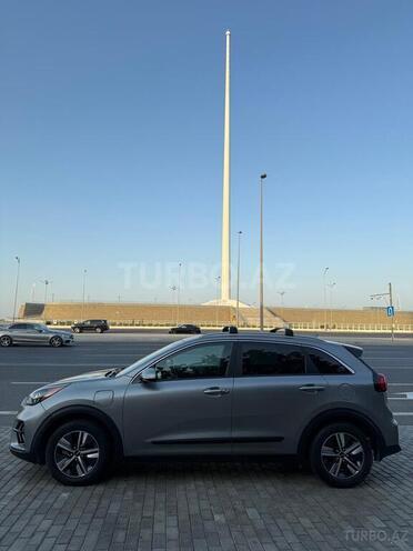 Kia Niro 2022, 60,000 km - 1.6 l - Bakı